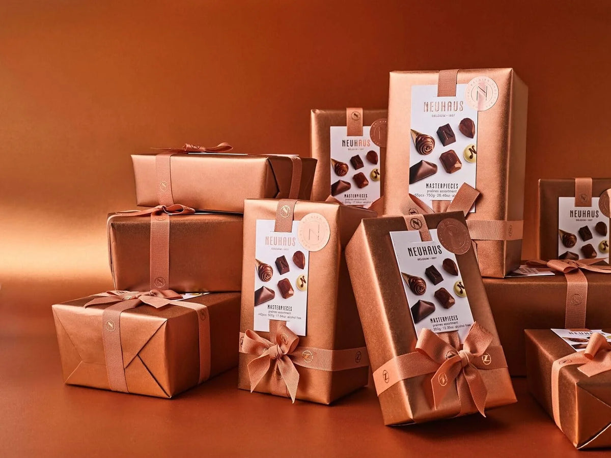 1/2 Lb Assorted Chocolate Pralines W77371